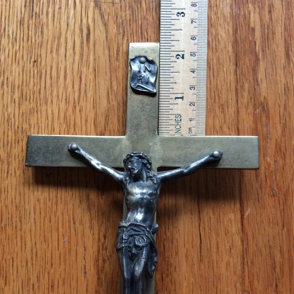 Vintage Church Altar Brass Crucifix - Picture 16 of 16